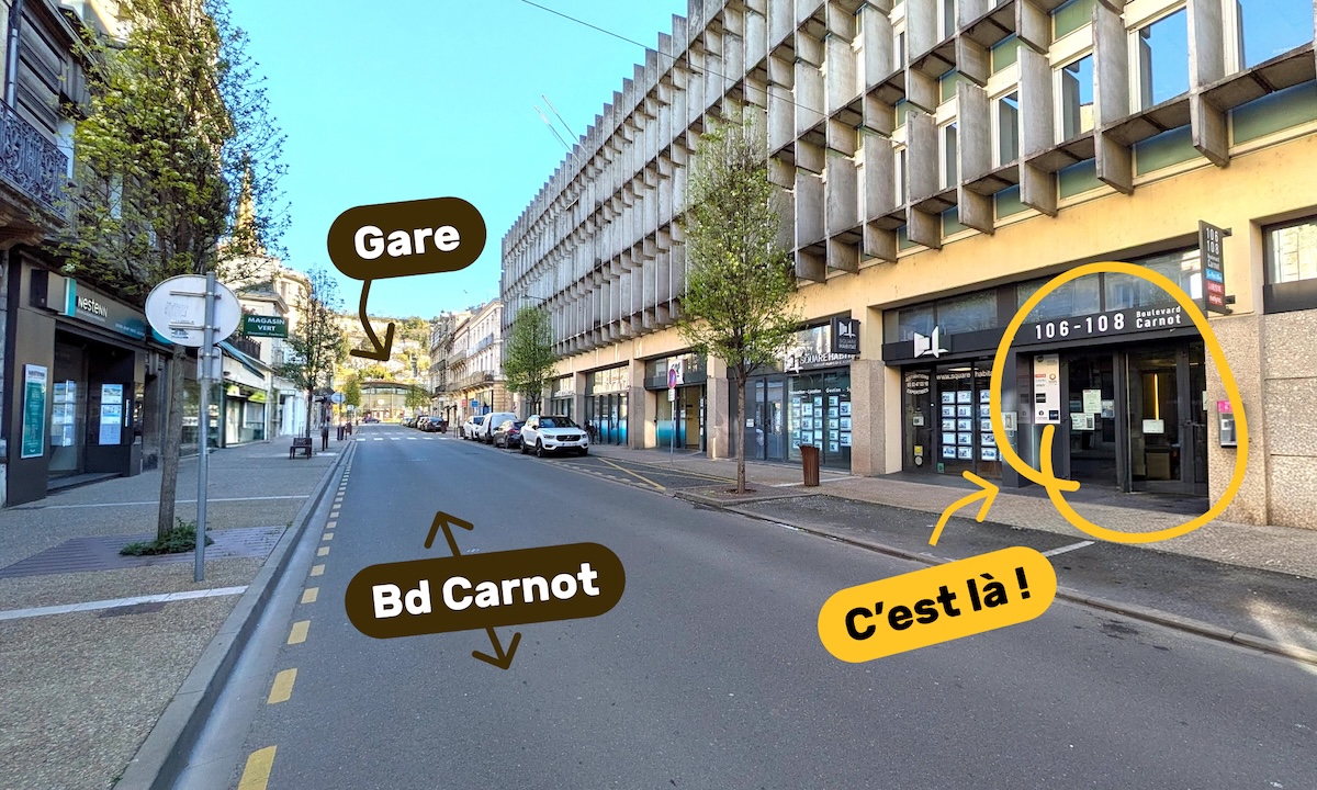 Emplacement de l'entrée du coworking, boulevard Carnot à Agen, avec la gare au bout de la rue.